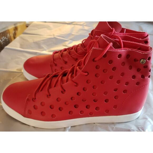 VOLCOM PERFORATED RED LEATHER HIGH TOP SIZE 7 SPECIAL RARE SAMPLE - Picture 3 of 12